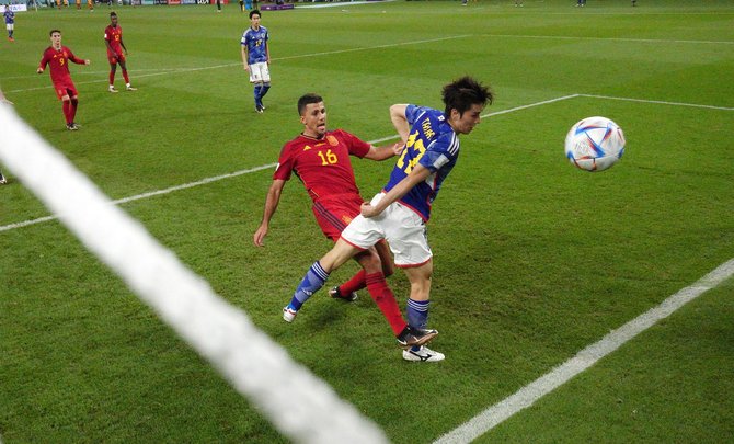 gol kontroversial jepang ke gawang spanyol