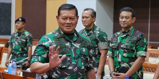 Senyum Laksamana Yudo Margono Jalani Uji Kelayakan dan Kepatutan Calon Panglima TNI