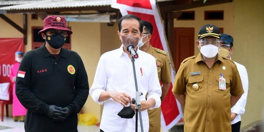 Presiden Jokowi: 60 Persen Kendaraan Listrik Dunia Bergantung Pada Baterai Indonesia