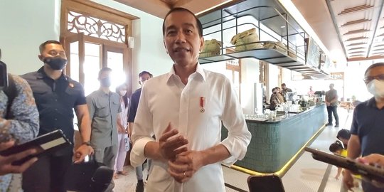 Presiden Jokowi Sebut Persiapan Pernikahan Kaesang-Erina 99 Persen