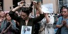 Buntut Demo Massal, Iran Tinjau Ulang Undang-Undang Jilbab