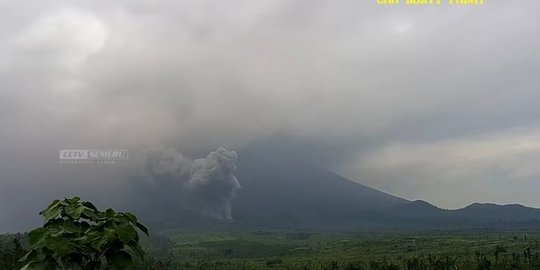 Ini Jarak Aman Erupsi Gunung Semeru Bagi Warga