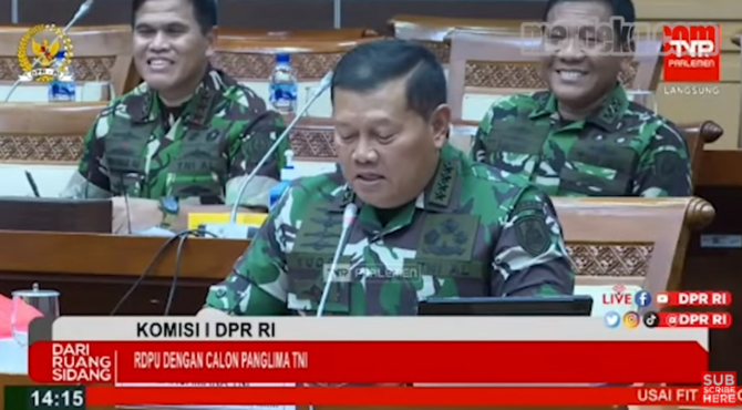 dpr tertawa saat yudo margono bicara soal solid tni polri