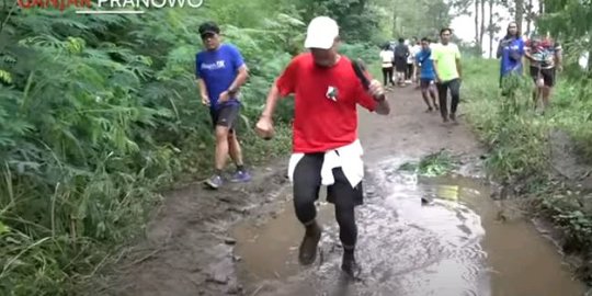 Ganjar Pranowo Ikut Trail Run di Gunung Lawu, Begini Tanggapannya