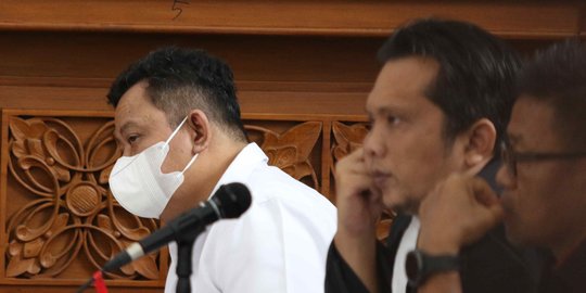 Kuat Ma'aruf Tantang Majelis Hakim Hadirkan Pihak Provos