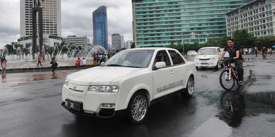 Tiru Thailand, Pemda Diminta Bebaskan Pajak Mobil Listrik