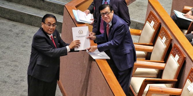 DPR Resmi Sahkan UU KUHP Menjadi Undang-Undang