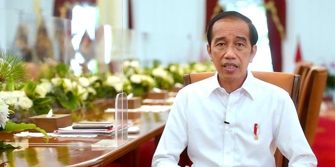 Jokowi Ingin Kendaraan Listrik Jadi Andalan Ekonomi Nasional