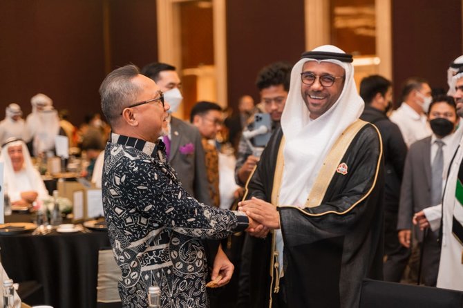 hari persatuan ke 51 uni emirat arab