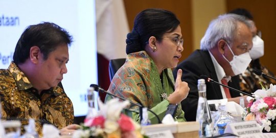 Sri Mulyani Soal Menteri Basuki: Rambutnya Putih Karena Tiap Detik Mikirin Rakyat