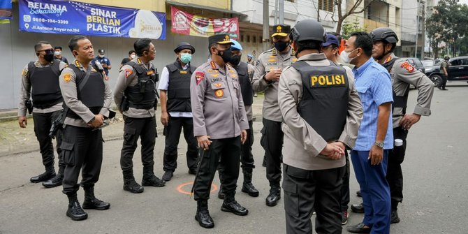 Kapolri Instruksikan Usut Tuntas Bom Bunuh Diri Polsek Astana Anyar