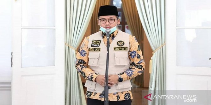 KPK Tahan Bupati Bangkalan Abdul Latif, Tersangka Suap Jual Beli Jabatan