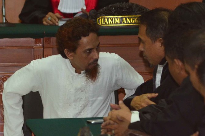 sidang vonis umar patek