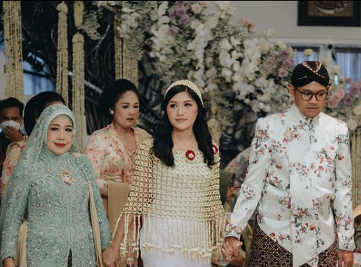 bakal jadi wali nikah ini 6 fakta allen gudono kakak erina gudono