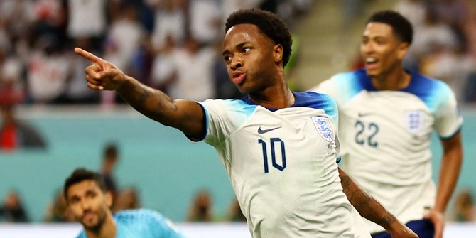 Sterling Sudah Kembali ke Qatar Usai Dirampok, Namun Posisinya Belum Jelas