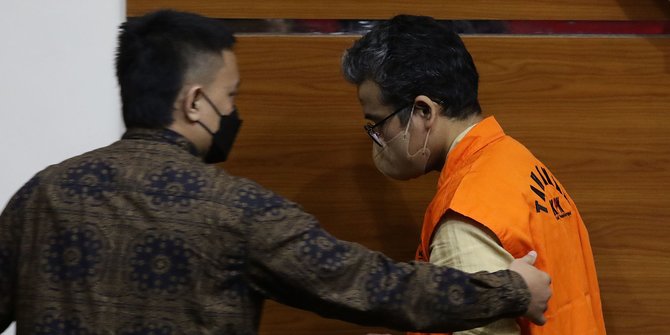 Kasus Suap Bupati Bangkalan, KPK Telusuri Aliran Dana Ke Lembaga Survei ...