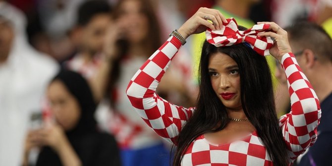 Model Seksi Ivana Knoll Bakal Tampil Bugil Kalau Kroasia Juara Piala Dunia?