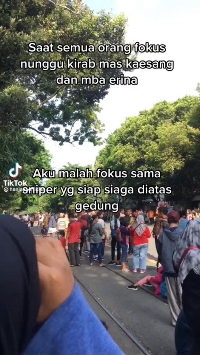 viral sniper di atas gedung saat kirab kaesang dan erina bikin warga salah fokus