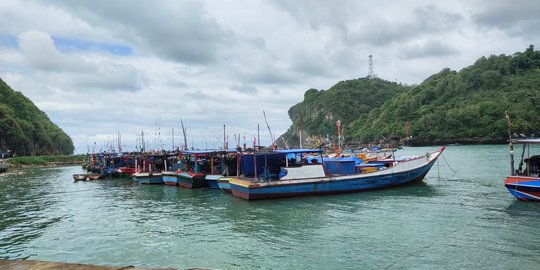 Hadirkan Energi Terbarukan Terangi Nelayan Arungi Lautan