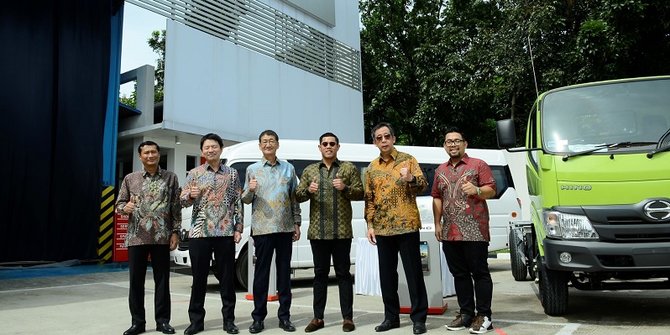 Hino Resmikan Diler di Sentul-Jawa Barat, Puaskan Konsumen dengan Layanan 3S