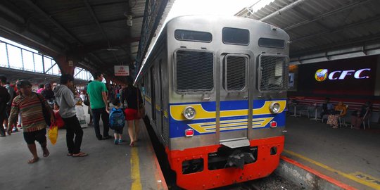 Kemenhub Pastikan Kenaikan Tarif KRL Tidak dalam Waktu Dekat