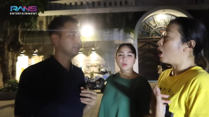 raffi ahmad berkunjung ke pendopo soimah