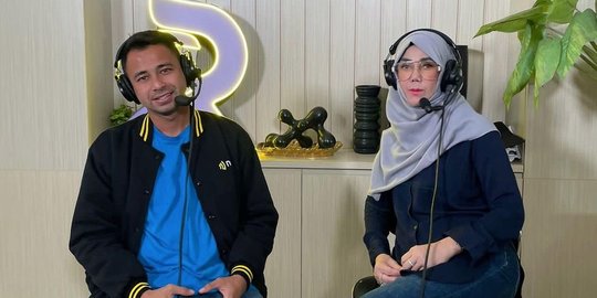 Ultah ke-58, Ini Deretan Foto Mama Amy Ibu Raffi Ahmad yang Dipuji Cantik & Awet Muda