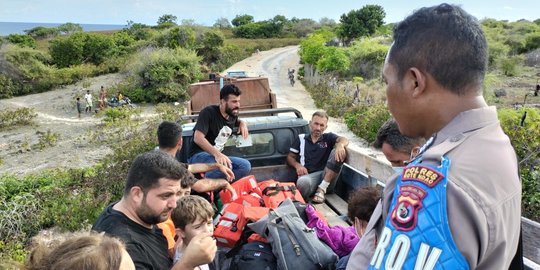 Cari Suaka ke Australia, 13 Imigran Gelap Asal Irak Diamankan di Rote Selatan