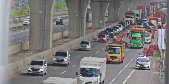 Cerita Sri Mulyani, Masyarakat Liburan di Jalan Tol Saat Pandemi