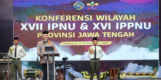 Di Konferwil IPNU-IPPNU, Ganjar Dorong Santri Siapkan Diri jadi Pemimpin Hebat