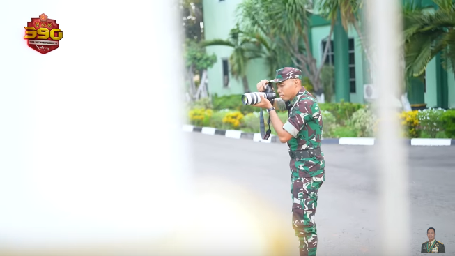 fotografer di lantik jadi tni au berpangkat letnan dua kesehata