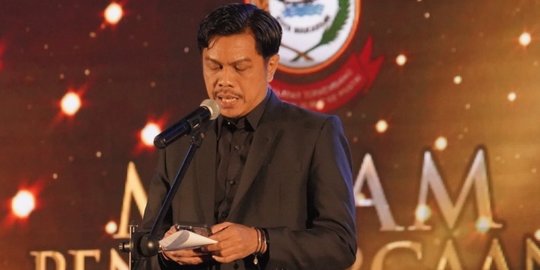 Pemkot Makassar Raih Juara 1 Kategori Retribusi dan Pajak Daerah