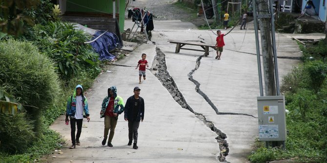 Pergerakan Tanah Kembali Terjadi di Garut, 69 Rumah Warga Rusak