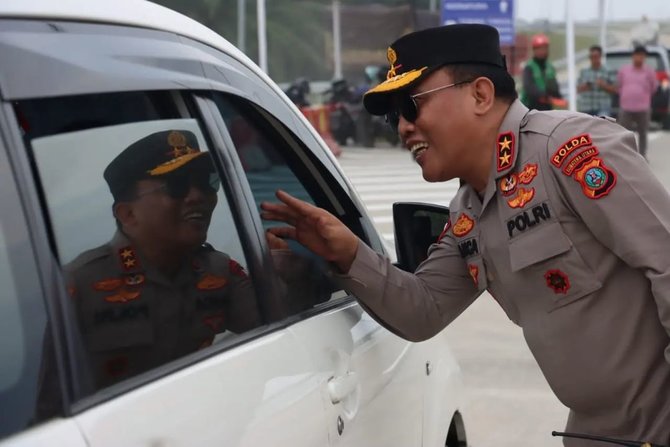 polda sumut tinjau jalan alternatif hindari lonjakan kendaraan