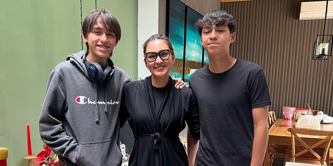 Potret Donna Agnesia Dikawal 'Bodyguard', Terkejut Lihat Lio dan Diego Makin Tinggi