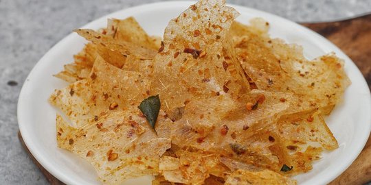 6 Resep Keripik Kaca Pedas Gurih, Camilan yang Bikin Ketagihan