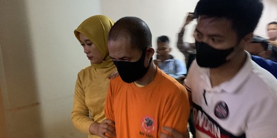 Istri Jadi TKI, Ayah Cabuli Anak Kandung Sejak SD