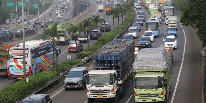 Mulai Besok, Polri Berlakukan Aturan Pembatasan Operasional Jelang Libur Nataru