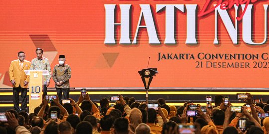 Momen Jokowi dan Ma'ruf Amin Kompak Hadiri HUT Partai Hanura