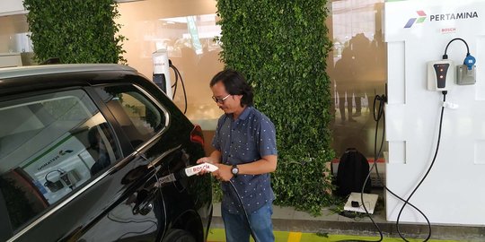 Jika Diberi Subsidi Pemerintah, Berapa Kisaran Harga Mobil dan Motor Listrik?