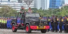 Kompaknya Kapolri dan Panglima TNI Pimpin Apel Pasukan Operasi Lilin 2022