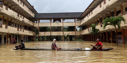 Penampakan Banjir Parah di Malaysia, 70 Ribu Orang Terpaksa Mengungsi