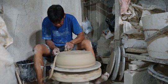 Mengunjungi Sentra Keramik di Kiaracondong, Bisa jadi Alternatif Wisata Akhir Tahun