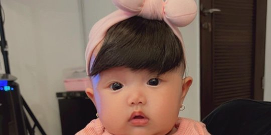 Gemas! Potret Terbaru Baby Alia Anak Zaskia Gotik, Ekspresinya Lucu Bak Boneka