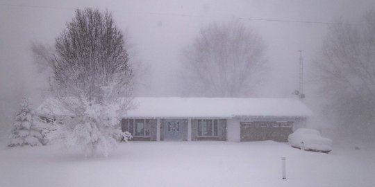 Badai Musim Dingin Terjang Kanada, Suhu Minus 45 Derajat Celsius