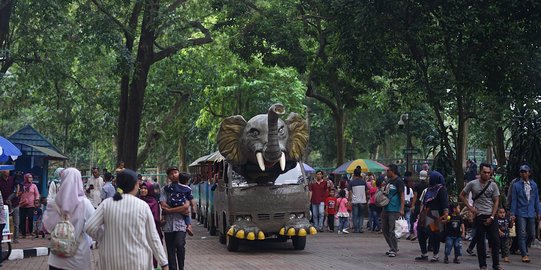 Pengelola Imbau Pengunjung ke Ragunan Naik Transportasi Umum