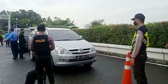 Anjing Pelacak Dikerahkan, Kendaraan Masuk Bandara Soekarno-Hatta Diperiksa Acak