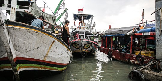Cuaca Buruk, Nelayan di Muara Angke Libur Melaut