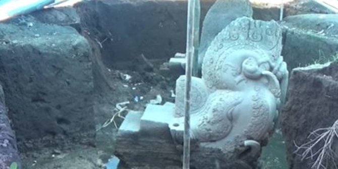 Penampakan Penjaga & Makhluk Mitos Candi Buddha Diduga Lebih Besar dari Borobudur