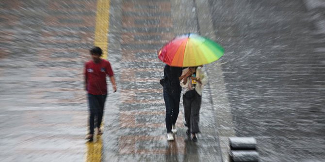 Potensi Cuaca Ekstrem Esok Hari, Warga Kabupaten Bekasi Juga Diminta Waspada